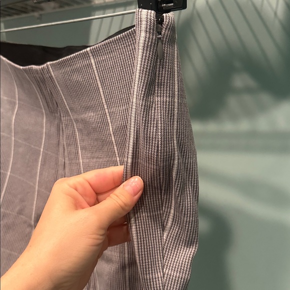 a new day Black and White Plaid pull on pants - Picture 3 of 6